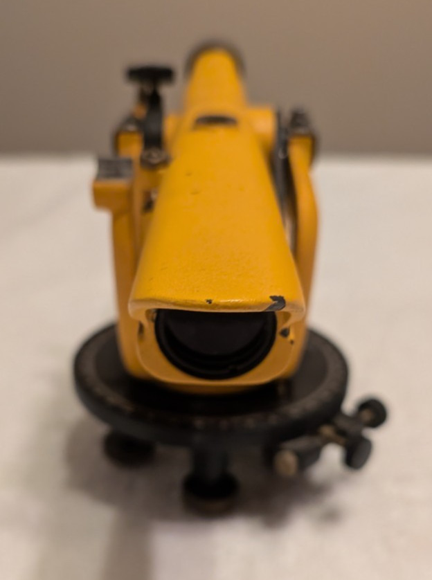 USED BERGER SURVEYING SCOPE; 200B; 200-72824