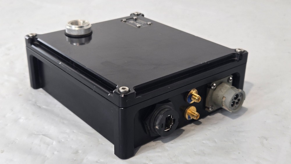 SW-08 BLUE RIVER TECHNOLOGY WITH CABLES