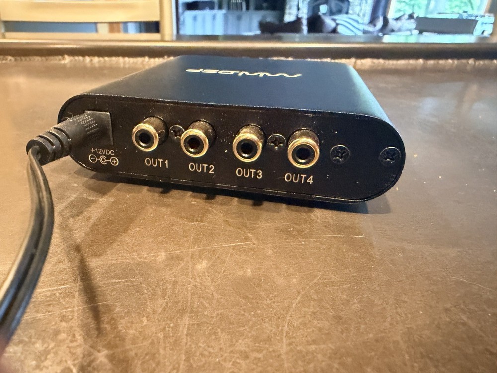 miniDSP 2x4 HD W / Remote