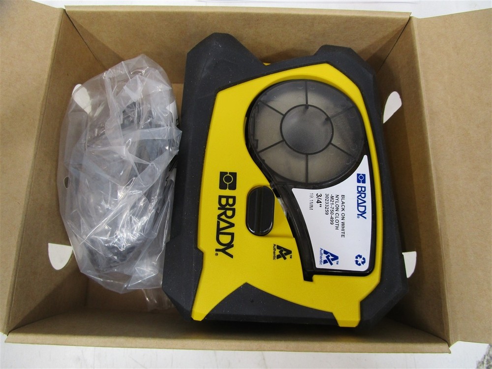 BRADY 170380 M211 Label Printer w/ Bluetooth NEW
