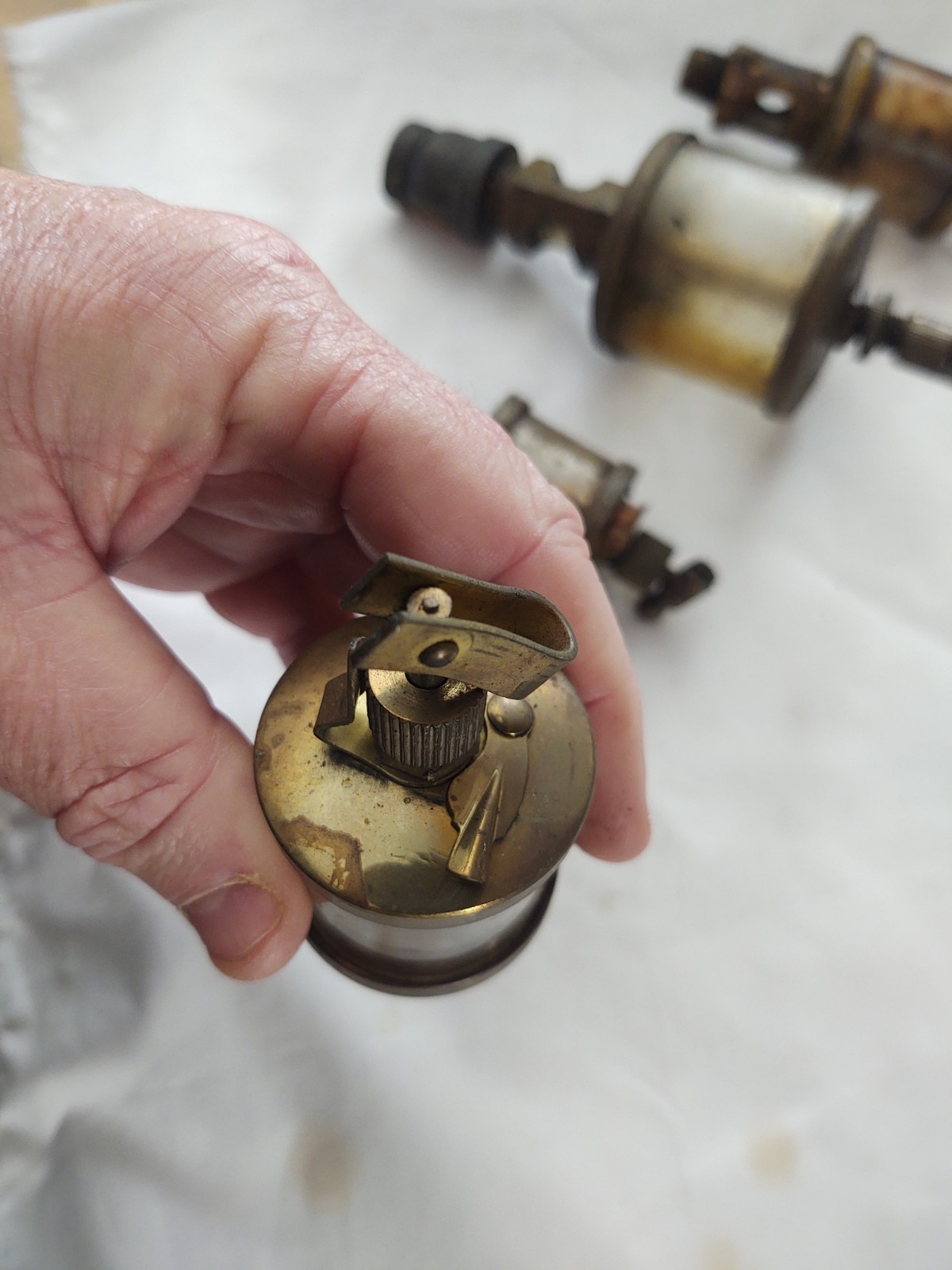 Lot of 4 Antique Vtg Brass Oilers Oil-Rite ,Essex , Lonergan & unbranded