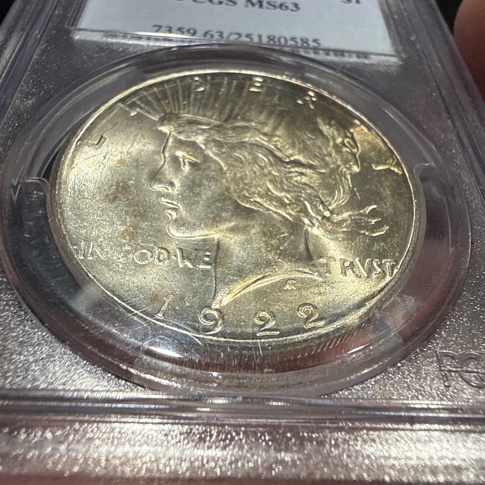 1922-S PEACE DOLLAR MS63 BETTER DATE