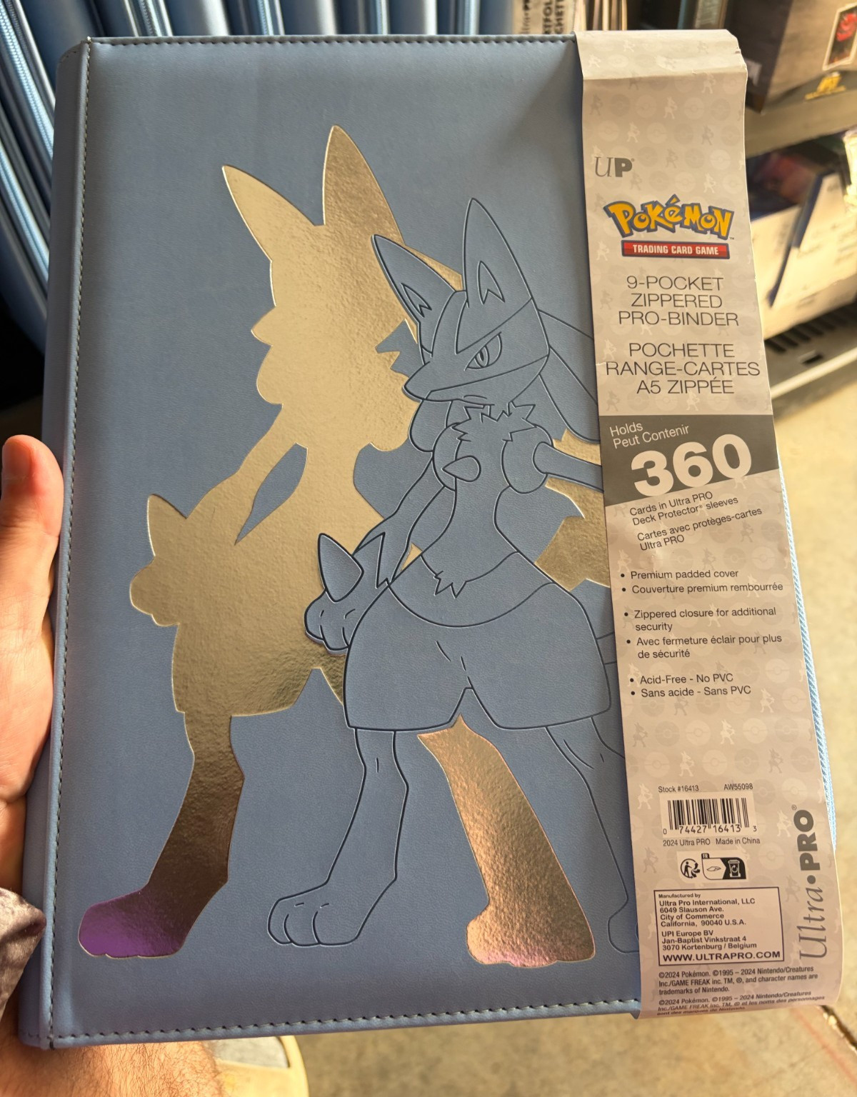 Ultra Pro 9-Pocket Zippered PRO Binder Pokemon Elite Series Lucario - Side Load