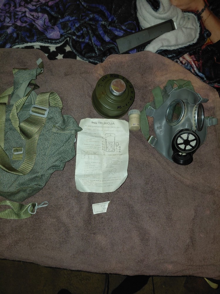 Polish MC-1 gas Mask