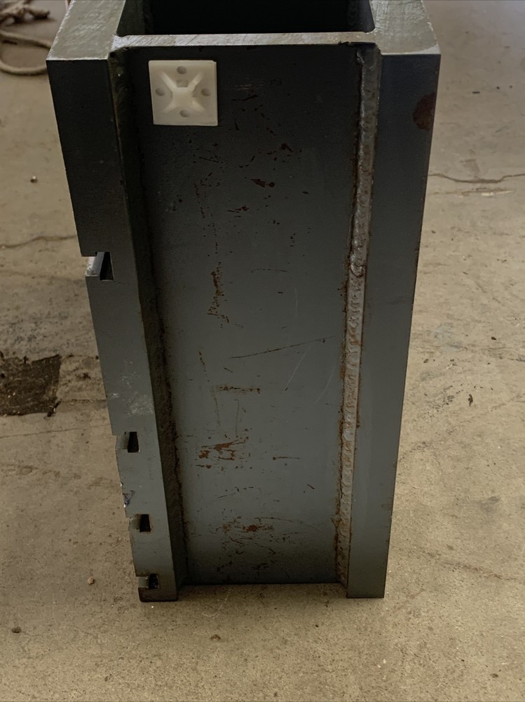 Used 15” X 15” CROSS SLIDE TABLE