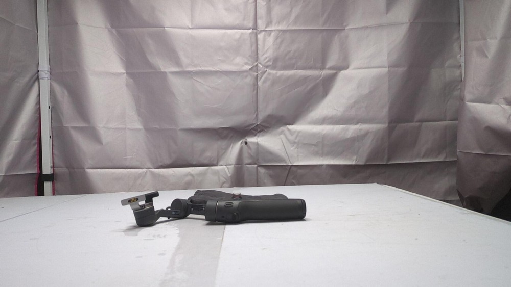 *PROBLEM* Dji Osmo Mobile 7p Gimbal Stabilizer For Iphone, Android, Native