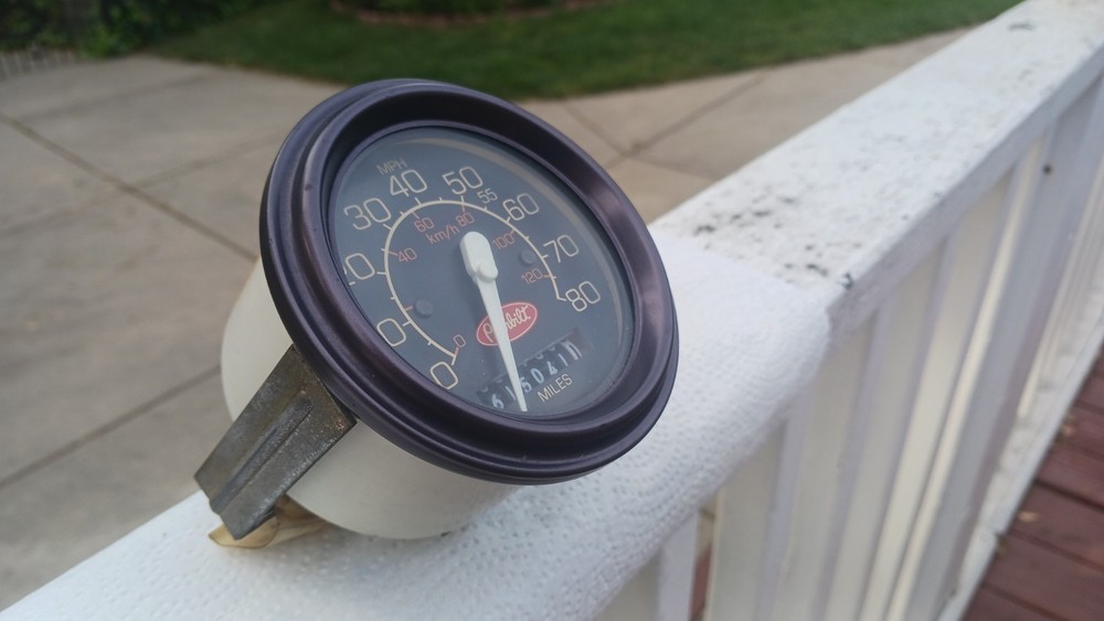Peterbilt 379 Electronic Speedometer, 1,615,041 miles