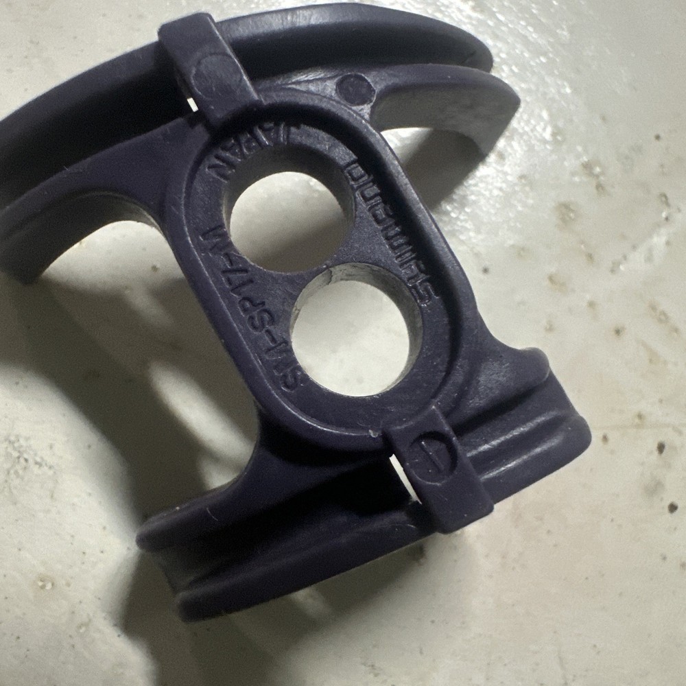 Shimano SM-SP17-M Double Cable Guide Plastic Bottom Bracket Shell Fitting Replac