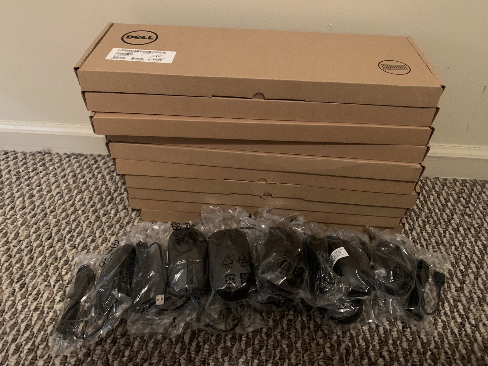 Lot of 10 New Dell Keyboard KB216 USB 104- Key Keyboard & 10 Dell MS116USB Mouse