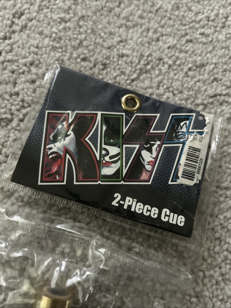 KISS CATALOG OFFICIAL 2003 RARE 2 PIECE POOL CUE SEALED NEW GENE ACE PETER PAUL