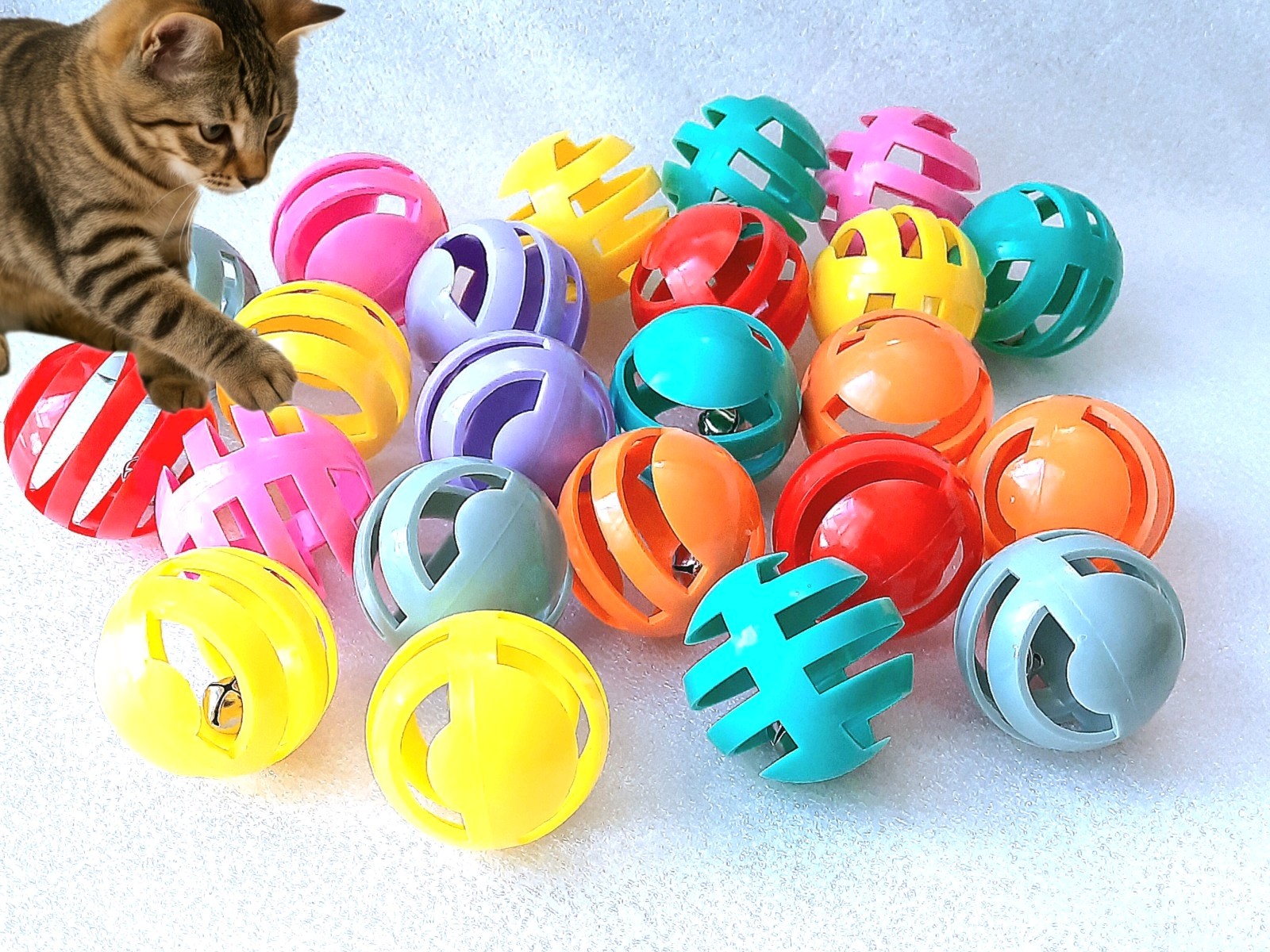 24 Cat Toy Balls with Bell Inside – Thick Plastic – Random Colors – Fun &...