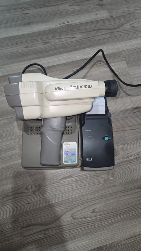 Nikon Retinomax Refractometer,