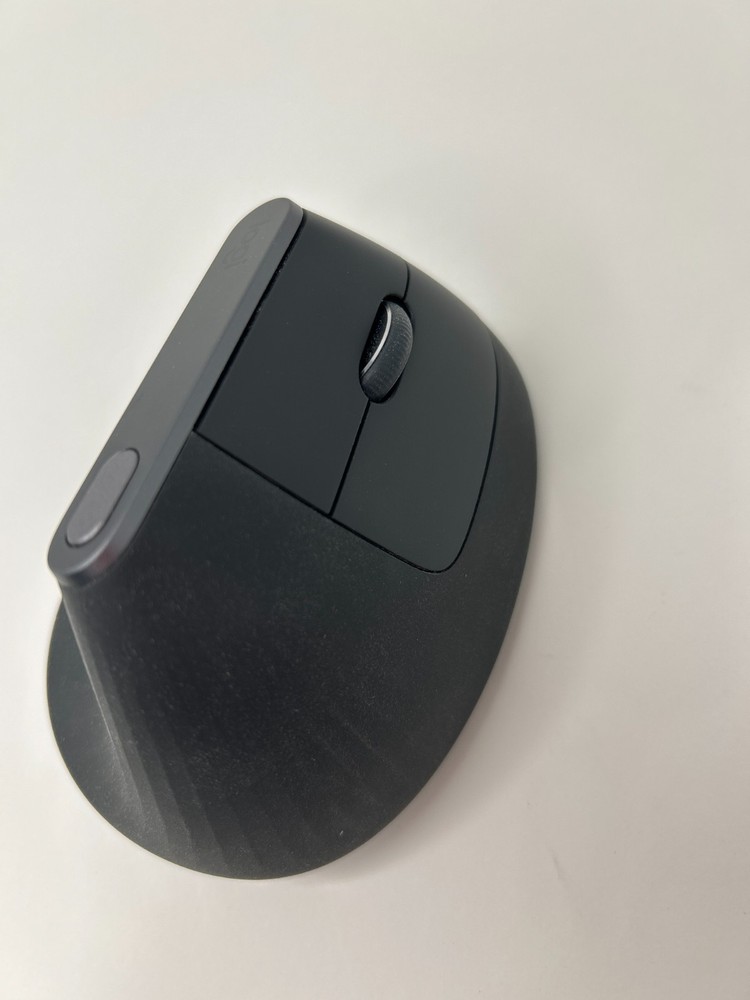 Logitech MX Vertical Advanced Bluetooth Ergonomic Mouse Graphite (READ!!!)
