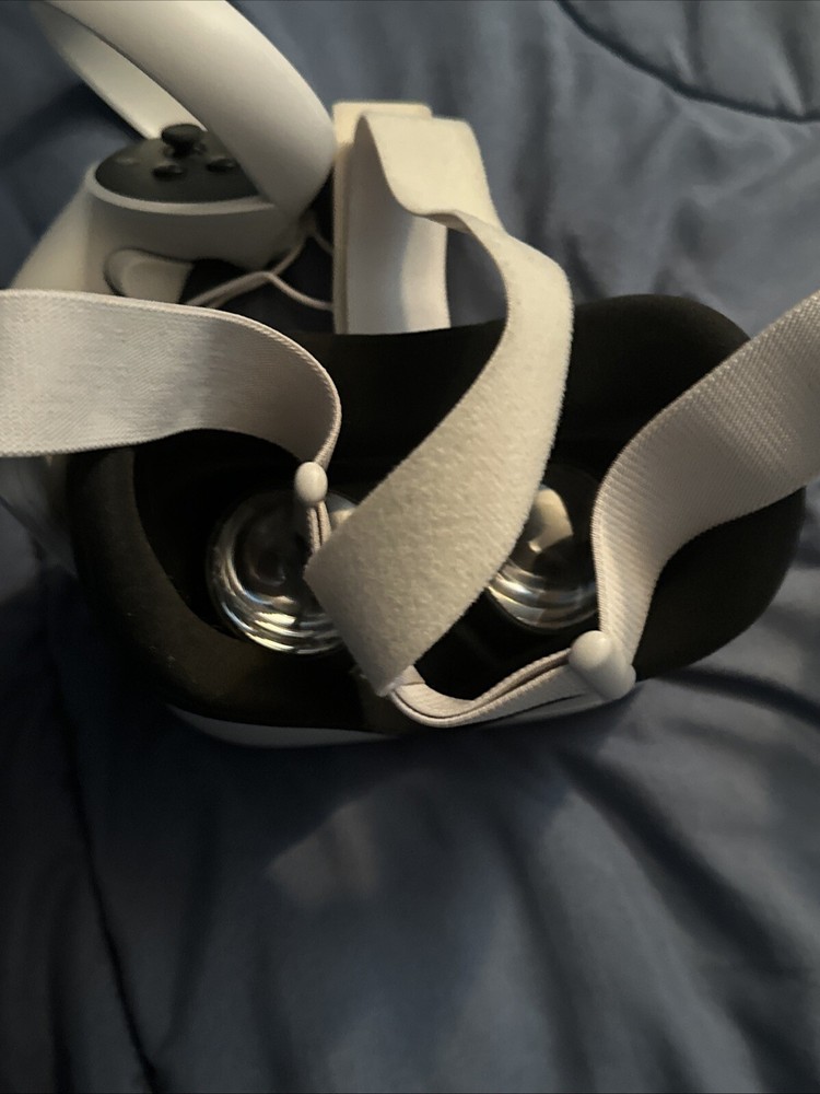 Meta Oculus Quest 2 256GB Standalone VR Headset - White
