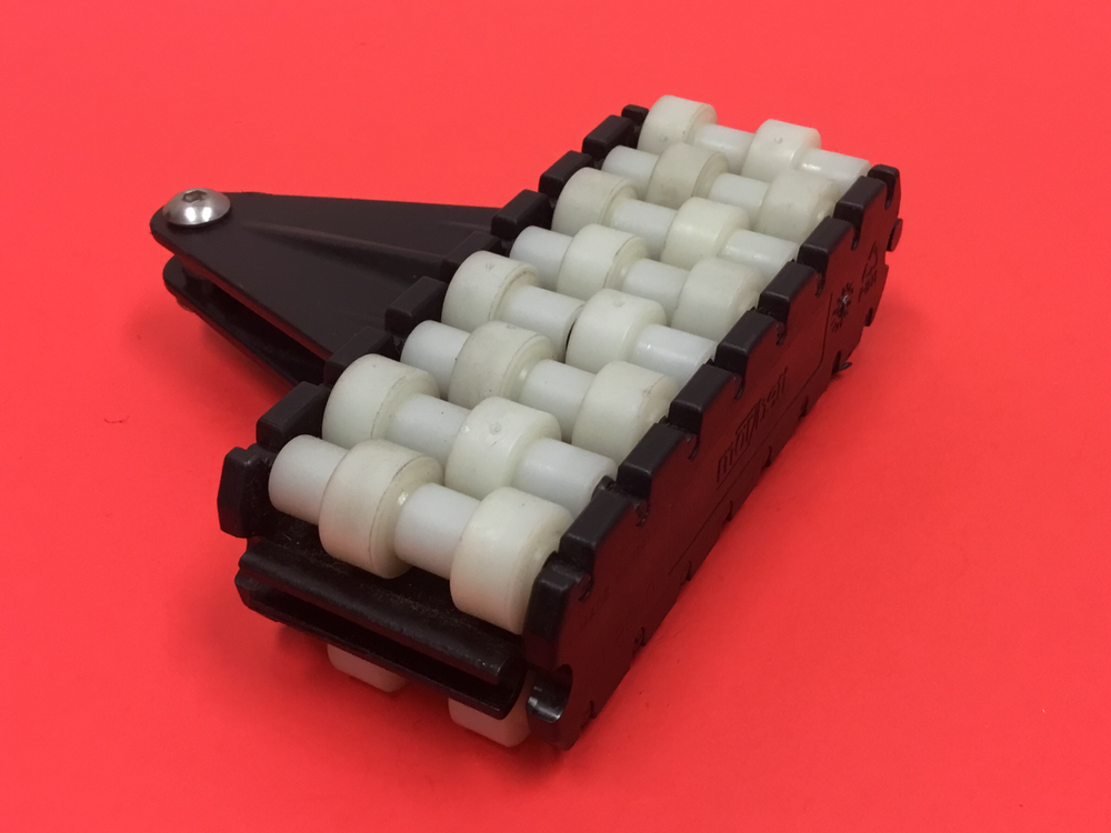 Marbett - 4" Long, Conveyor - Plastic Roller Side Guide