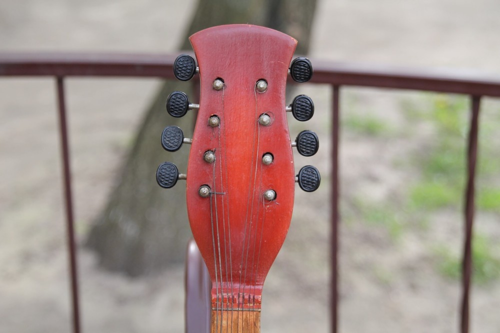Vintage Mandalina 8 strings , national stringed instrument