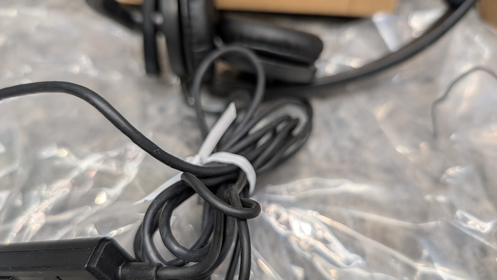 2 x Logitech H570e USB Stereo Headset - Black 🔥New/Open Box🔥