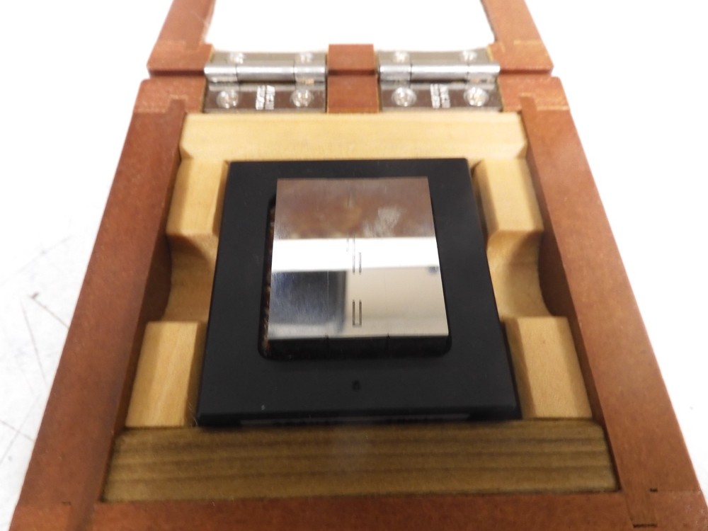 Mitutoyo - model 178-612 - Reference Step Specimen - QF08