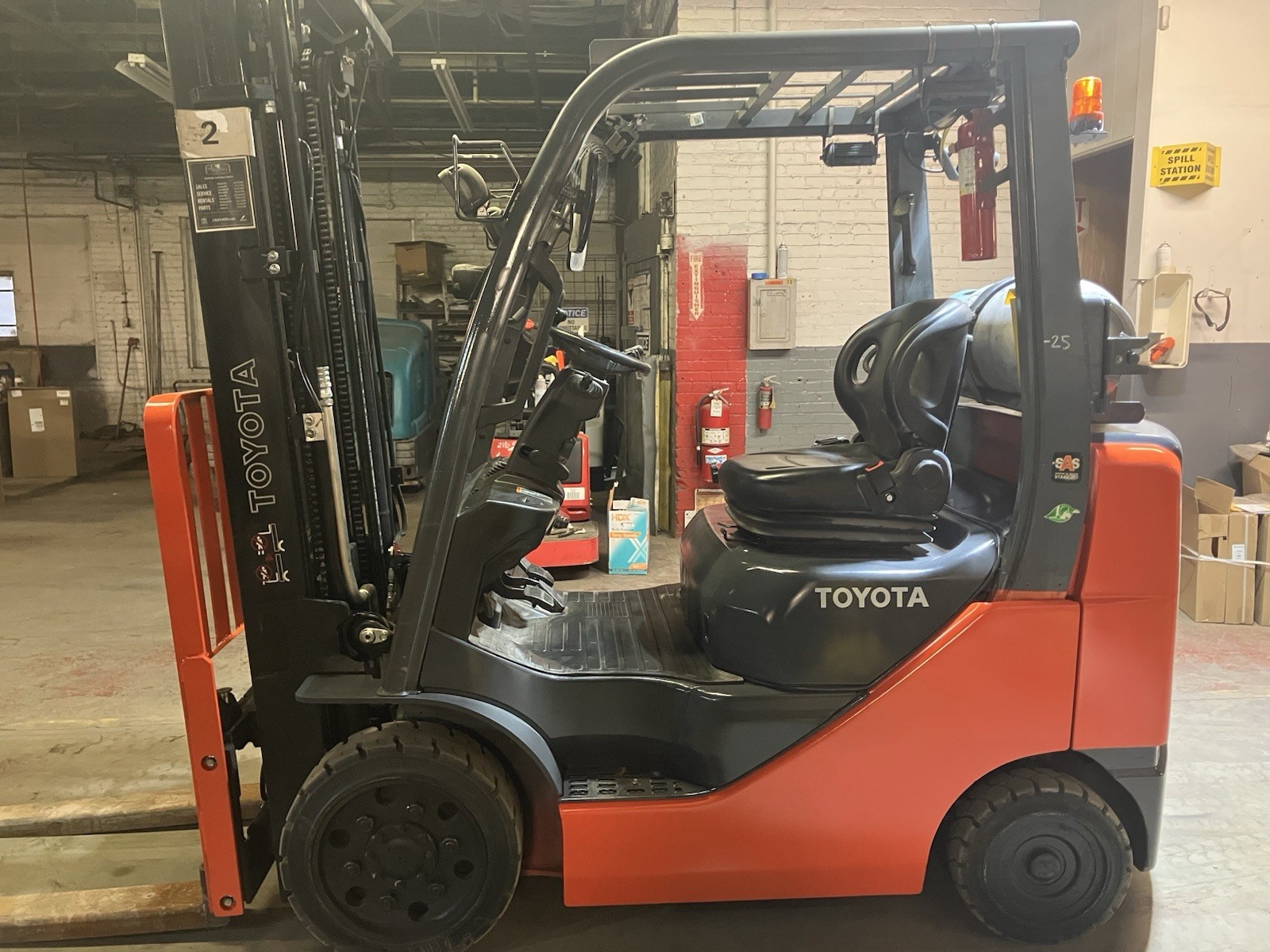 2020 Toyota 5000 LB Forklift With SS and Triple Mast