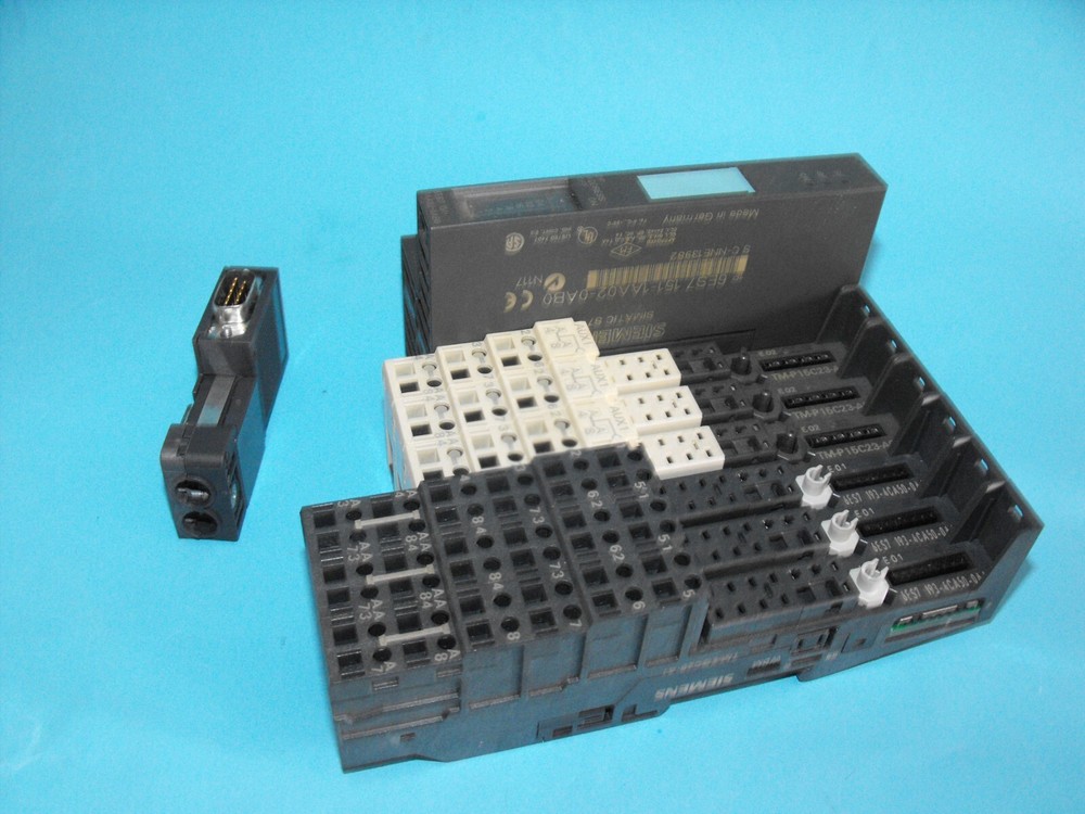 SIEMENS 6ES7151-1AA02-0AB0.SIMATIC DP INTERFACE MODULE.ET200.+TMP15C23-A.USED