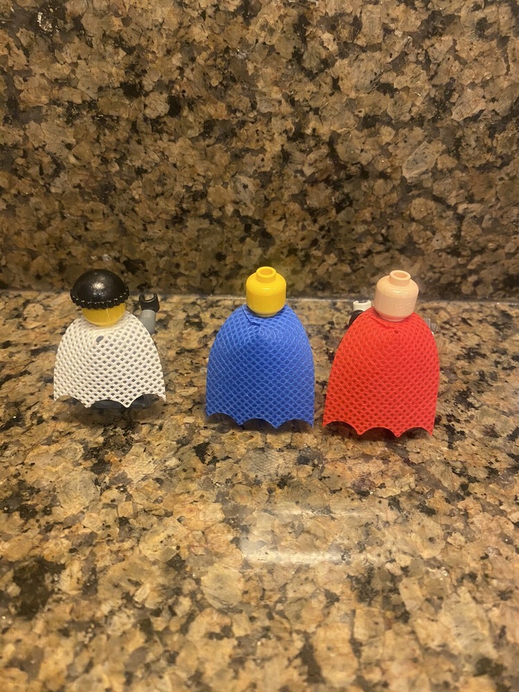5 - Lego Mini-Figure Capes ***NEW***