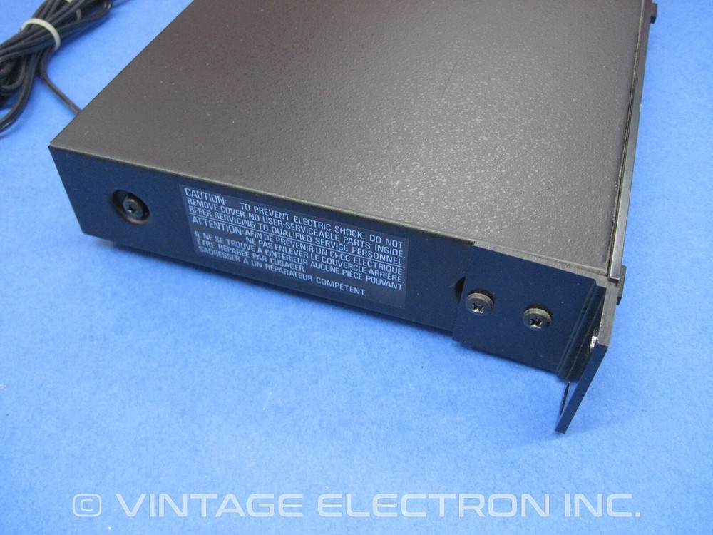 dbx 150 Type I Noise Reduction System - Audio Processor for Tape etc. (w/MANUAL)