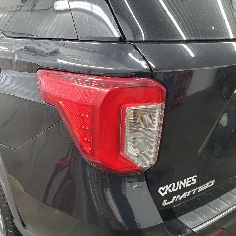 Camera/Projector Camera Windshield Mounted Fits 20-23 EXPLORER 1094018