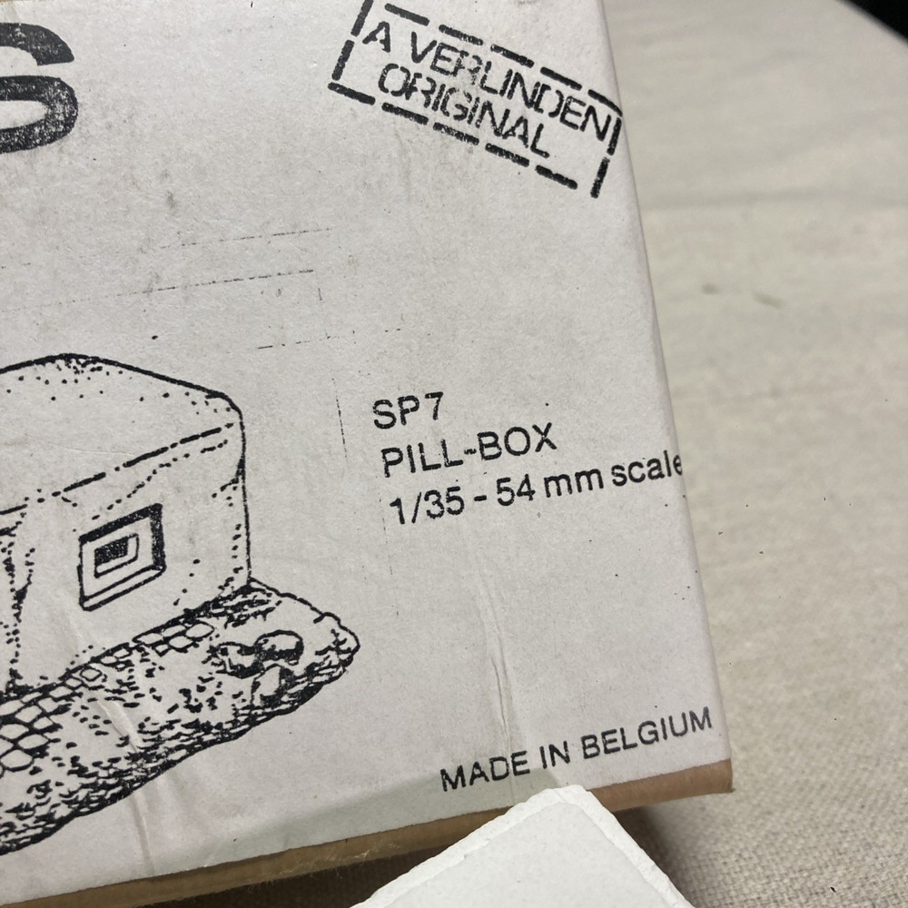 Verlinden 1/35 Scale Pill Box ￼