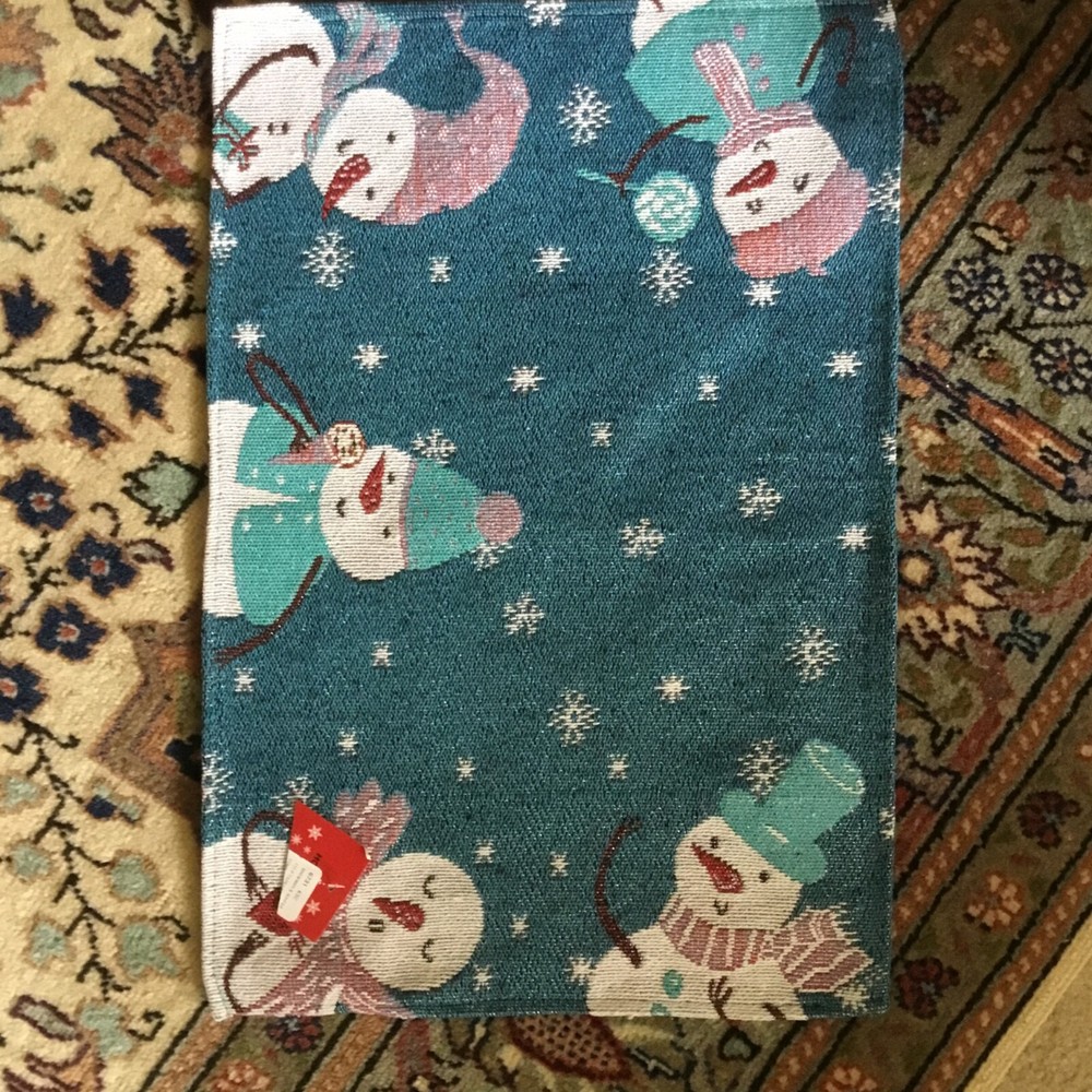 Snowman Themed Table Runner + 6 Placemats