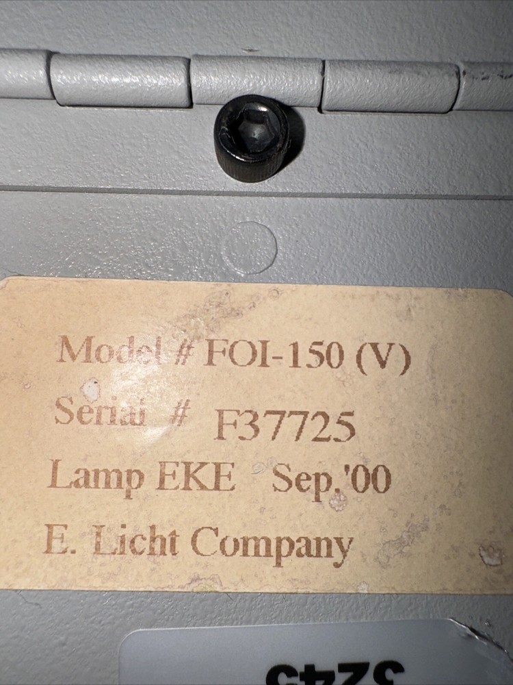 E LIGHT FIBER OPTIC MODEL FOI-150 ILLUMINATOR