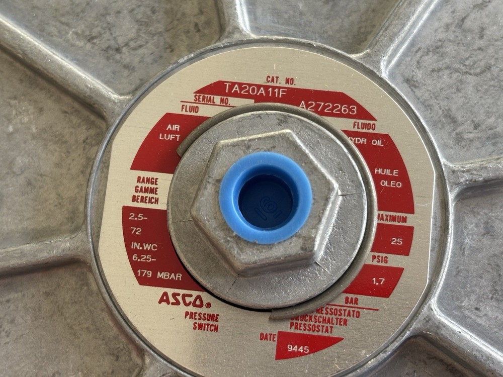 ASCO Tri Point SA31DV Temperature Pressure Switch / Open Box