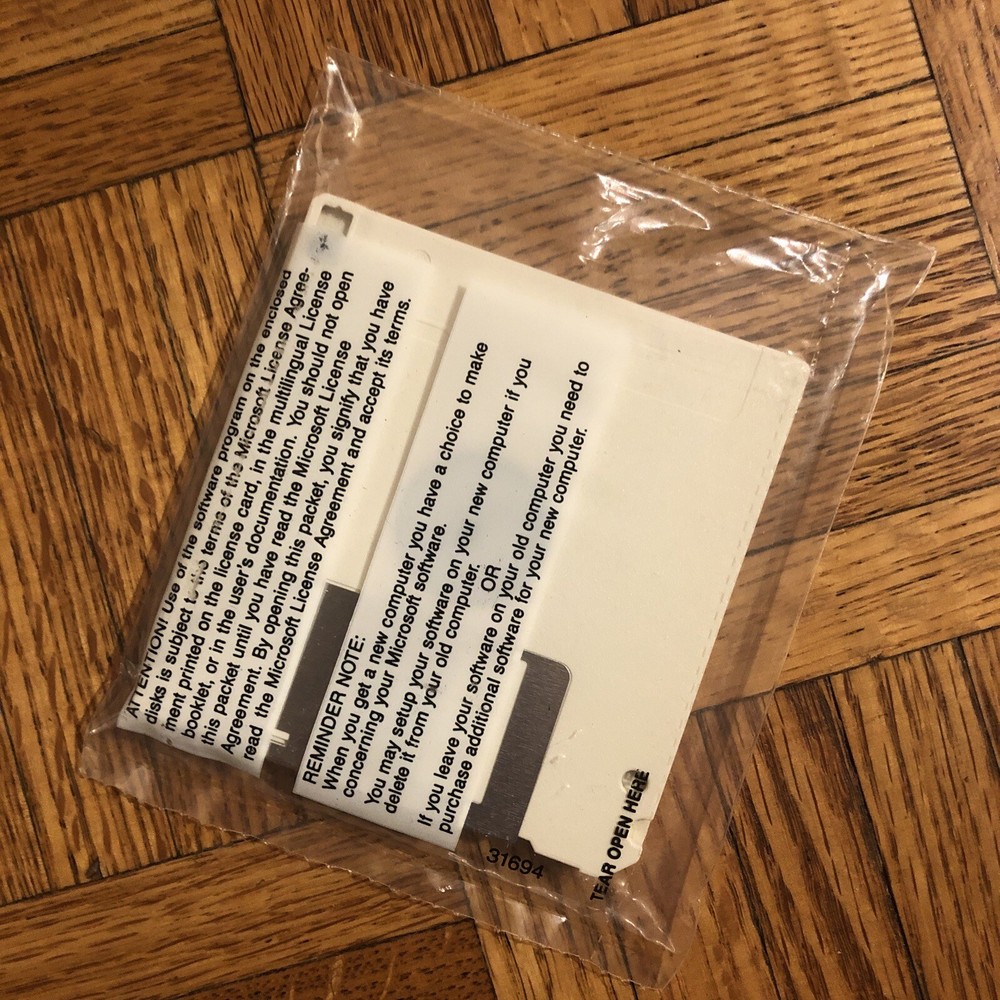 Microsoft Visual C++ 1.0 Professional Edition w/ Version 7.0 Update & Manuals