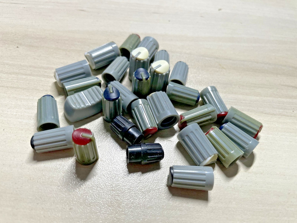 Xenyx Various Knobs Lot , Vintage