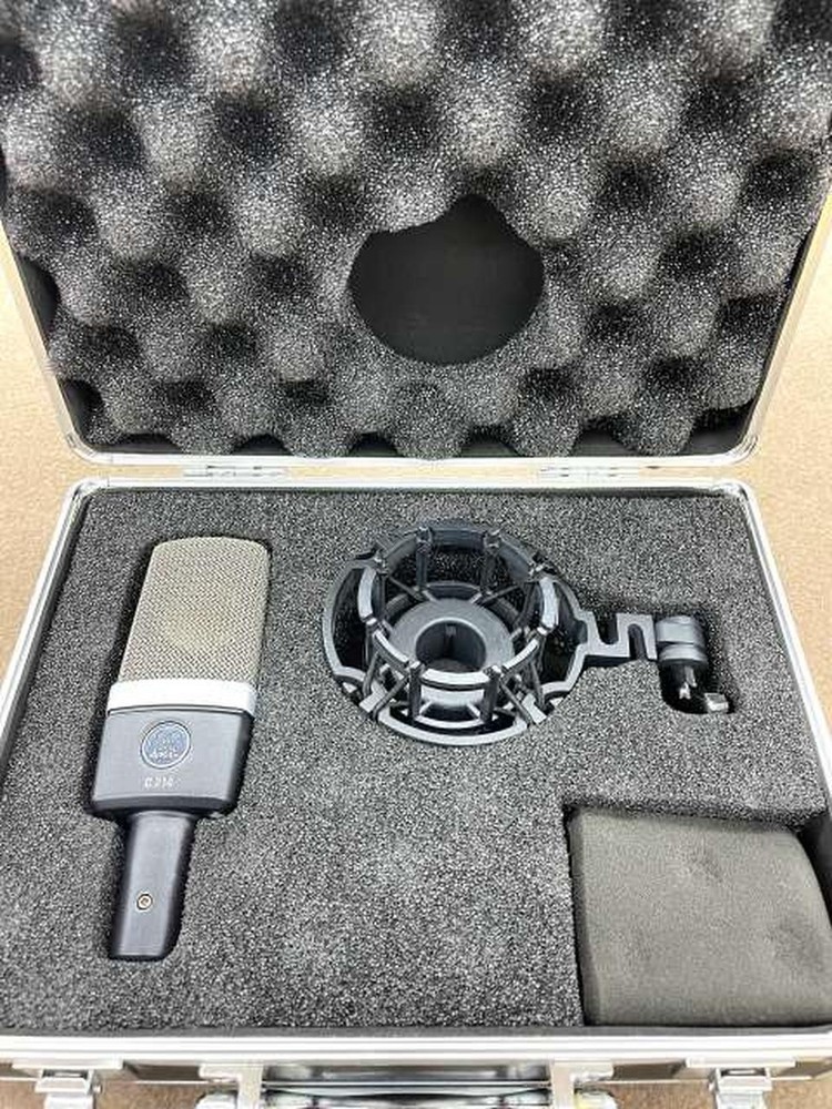 AKG Condenser Microphone C214 Used