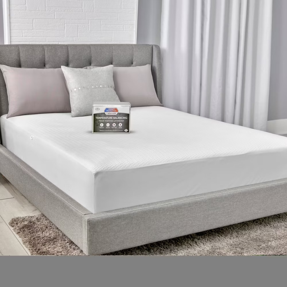 Allerease Mattress Protector Waterproof Temperature Balancing, King