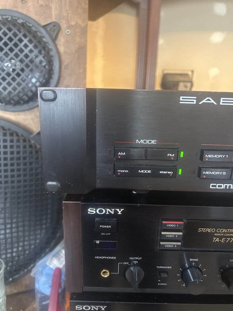 SAE computer Direct Line Digital Tuner. T102