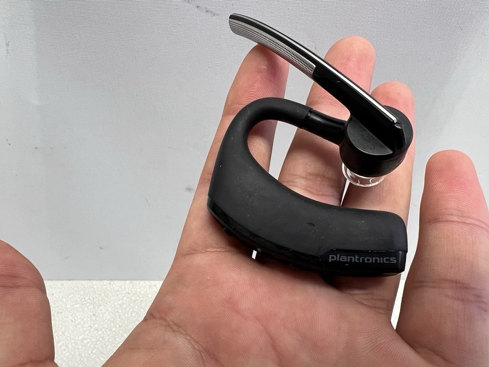 Poly - Voyager Legend Wireless Noise Cancelling Bluetooth Headset - Silver/Black