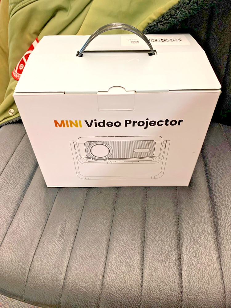 Lisowod L02 White 360°Adjustable-Stand & Electric Focus Bluetooth Mini Projector