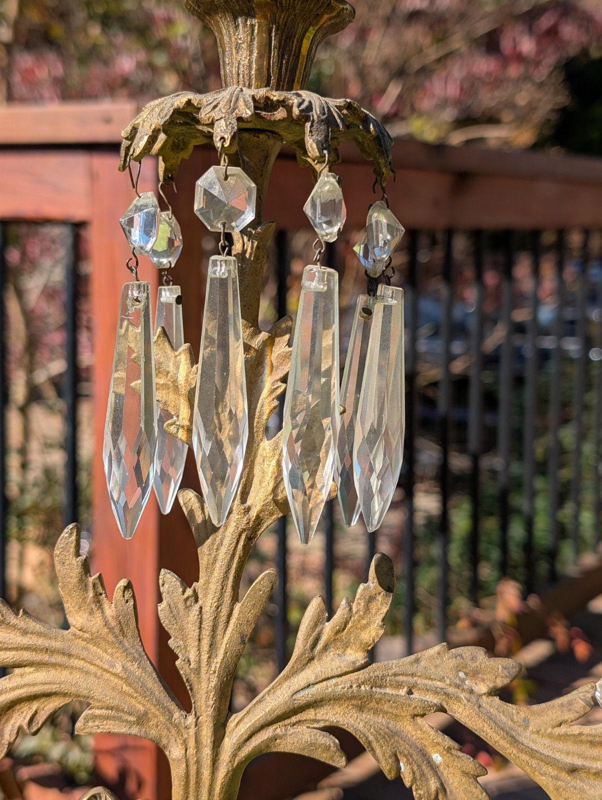 ANTIQUE VICTORIAN BRASS 3 ARM CANDELABRA WITH CRYSTALS & A MARBLE BASE