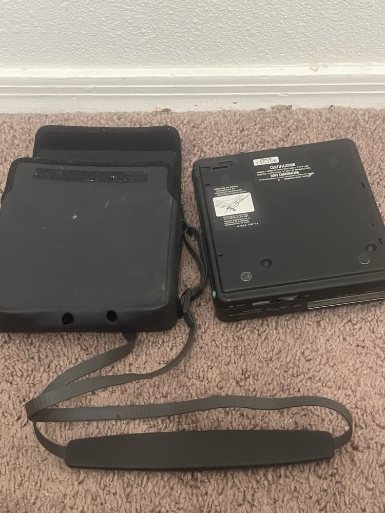 Sony Compact Disc Player D-4 Untested