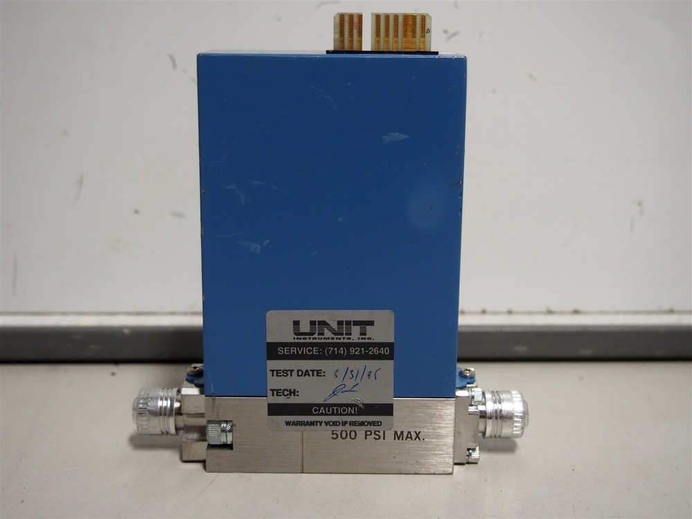 Unit Instruments UFC-1660 Mass Flow Controller 200 SCCM NF3