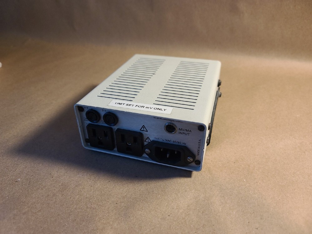 Omega CSC32 Series Mini Benchtop Controller LOT D400