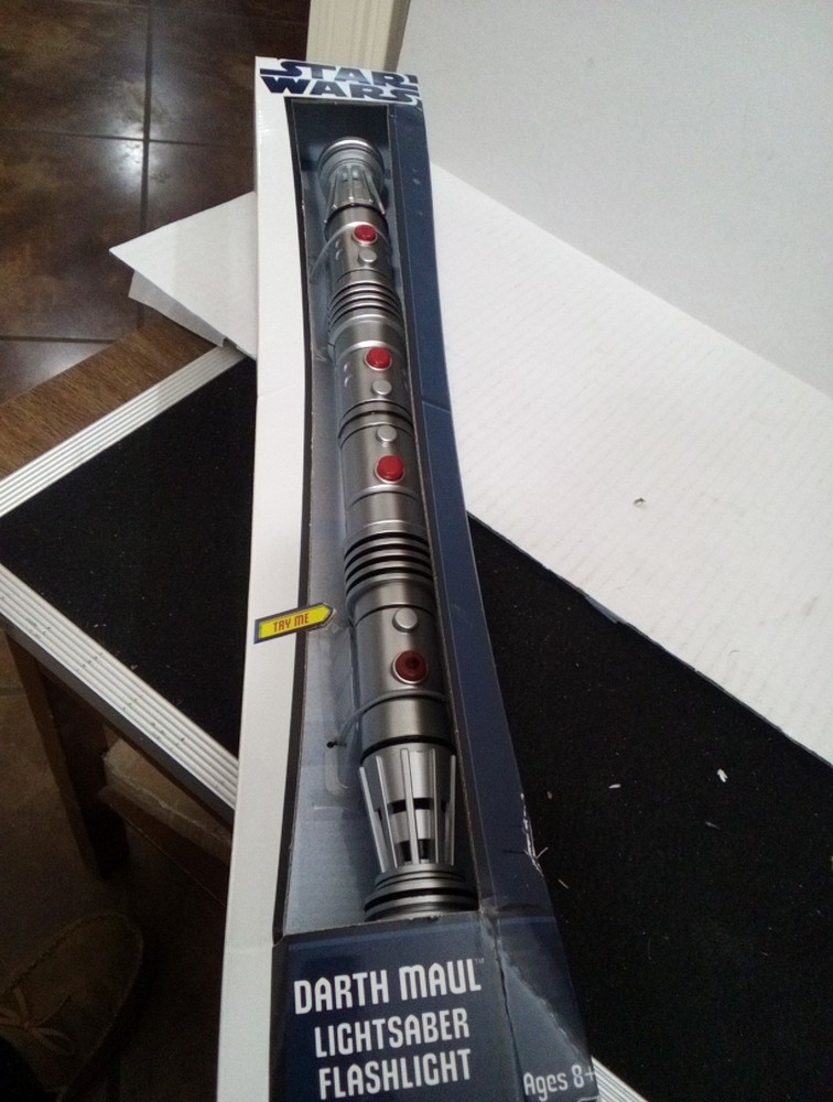 2012 Star Wars - Darth Maul Lightsaber Flashlight " BOX DAMAGE!