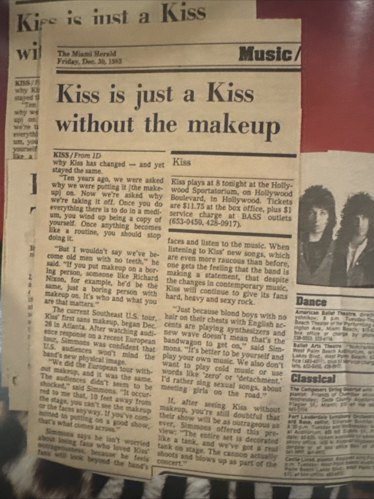 KISS Rare Animalize World Tour 1984-1985 Concert Program Mark St John Eric Carr