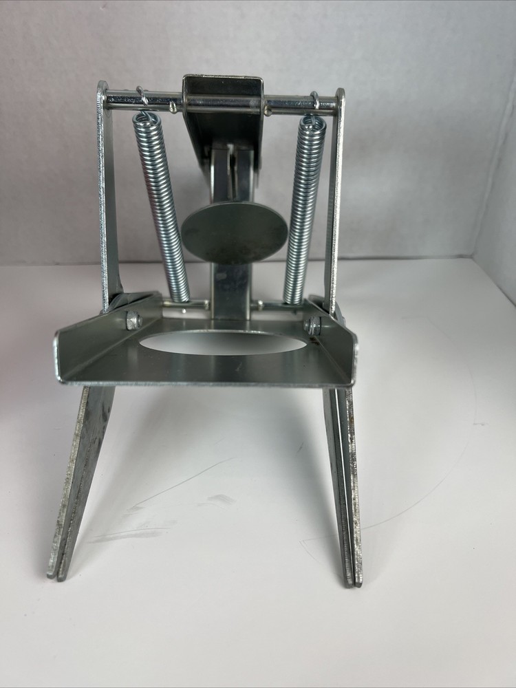 Scissor Mole Trap Gopher Trap Easy Set Eliminator Out O’ Sight NEW
