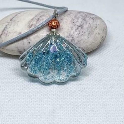 Blue Glitter Seashell necklace