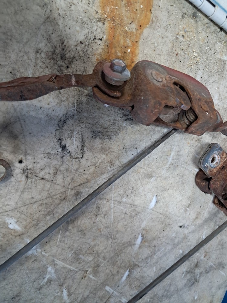 80s 90s Ford OBS Left & Right Tail Gate Tailgate Latch With Linkage Rods