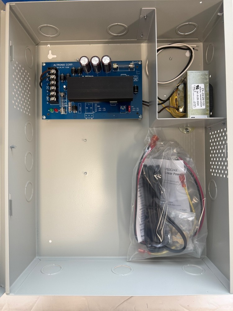 Altronix LPS3C24X Proprietary Power Supply