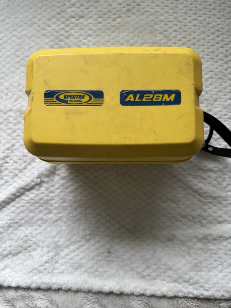 Spectra Precision AL28M Automatic Level Survey Construction Grade w/ Case