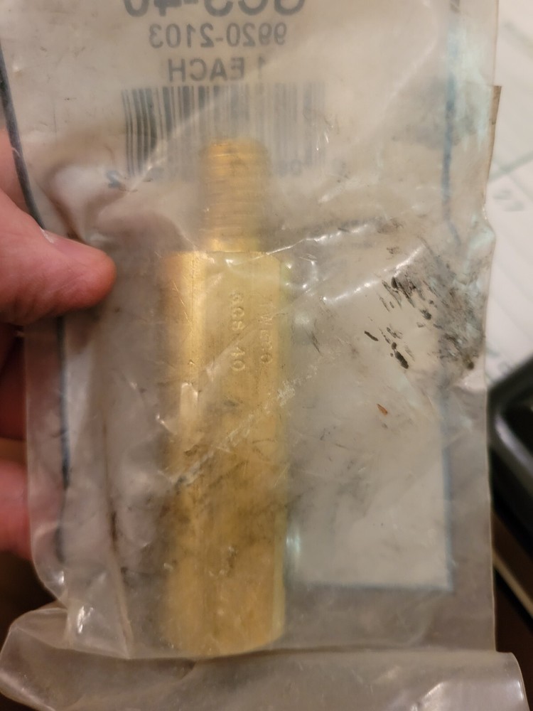 TWECO GCS-40 DOUBLE BALL POINT FITTING PACKAGED 9920-2103